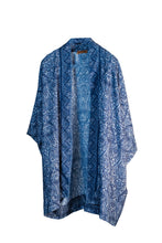 Carregar imagem no visualizador da galeria, Bārah Oversized Wings Kimono
