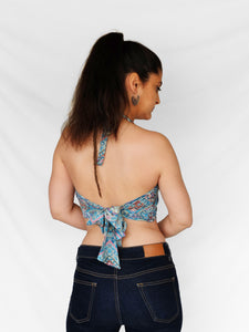 Paiṃtālīsa crop top