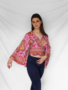 Chattīs bell sleeve top