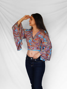 Battīs bell sleeve top