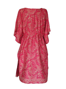 Saiṃtīs kaftan